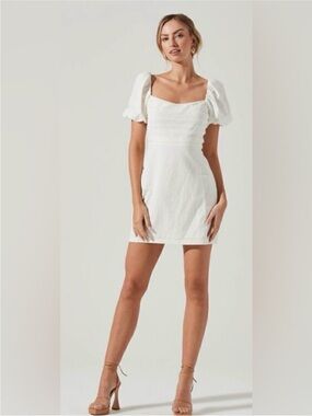 ASTR The LABEL Linen Pleat Front Mini Dress IN WHITE WOMEN'S SIZE MEDIUM